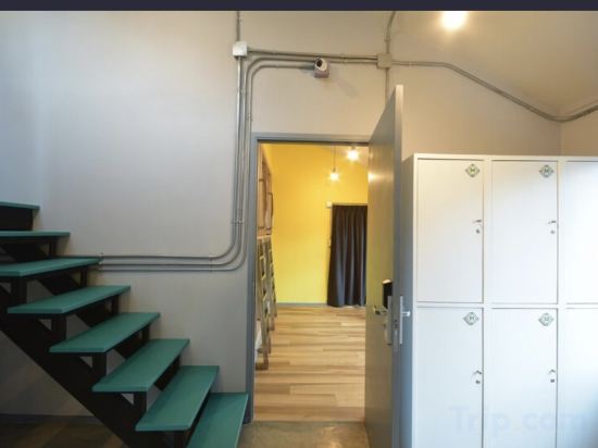 Фото The Chatbox Silom Hostel