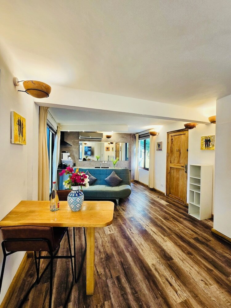 Фото La Villa Boutique Hotel