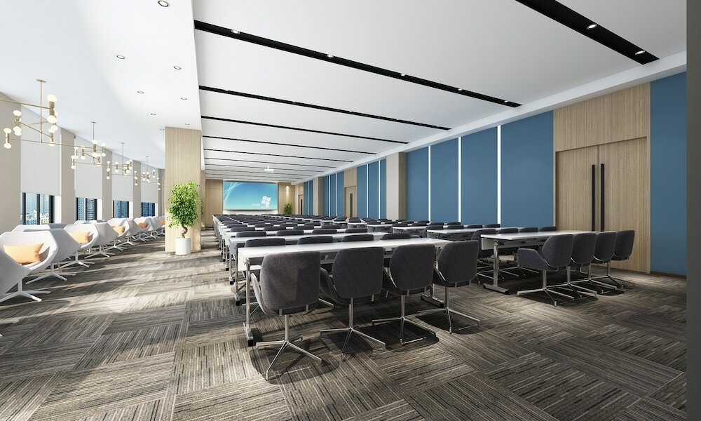 Фото Holiday Inn Express Harbin Songbei New District