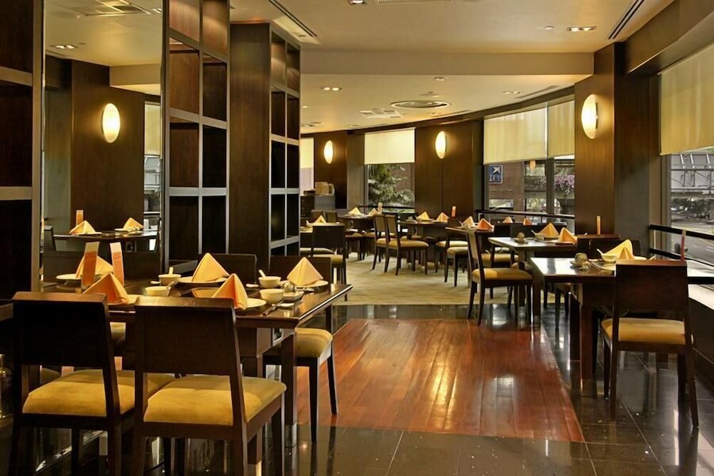 Фото M Hotel Singapore City Centre