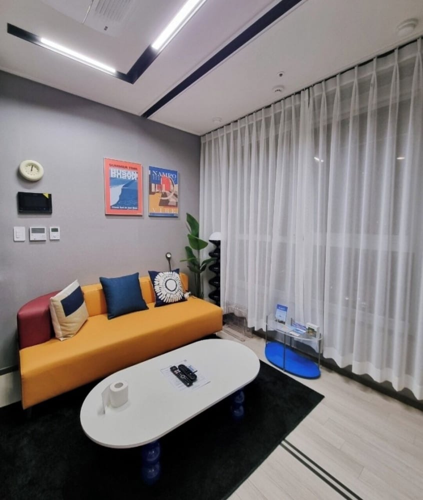 Фото The Bayment Residence