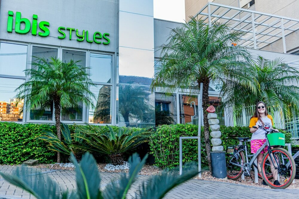 Фото Ibis Styles Porto Alegre Centro