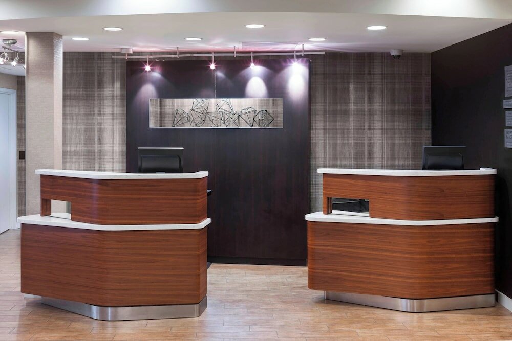 Фото Courtyard by Marriott Pensacola