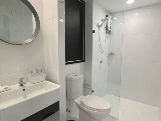 Фото 14 Sathorn hotel