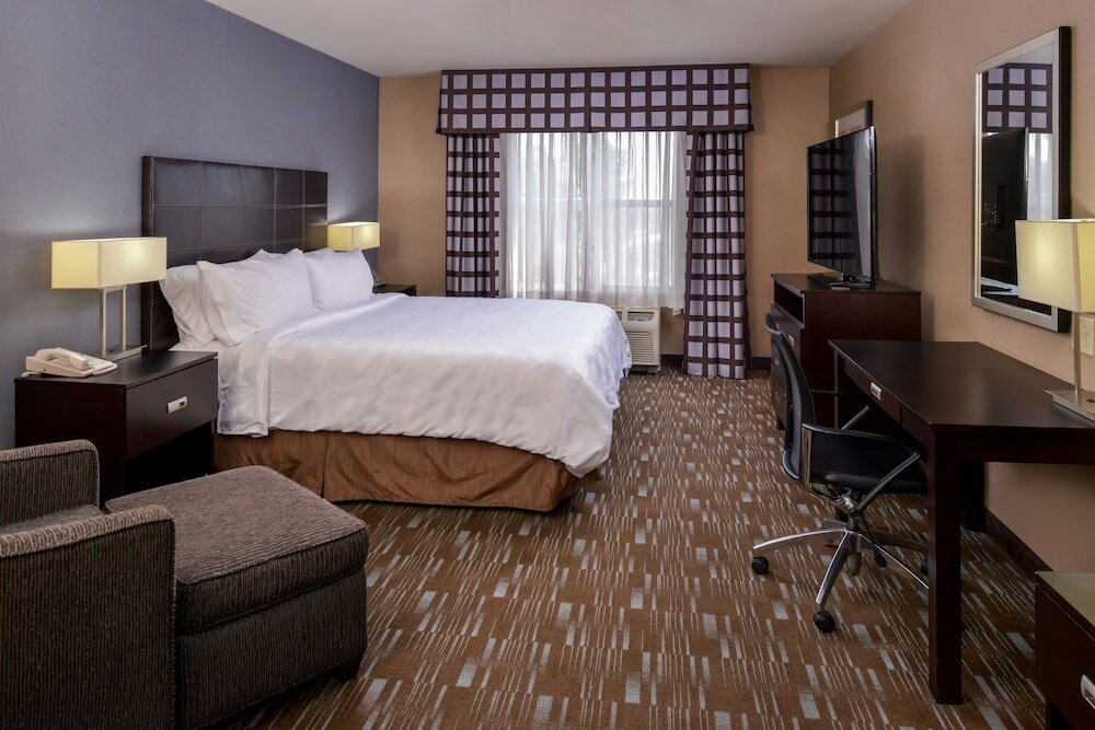 Фото Holiday Inn Ontario Airport, an Ihg Hotel