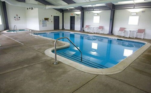 Гостиница Host Inn All Suites в Уилкс-Барр
