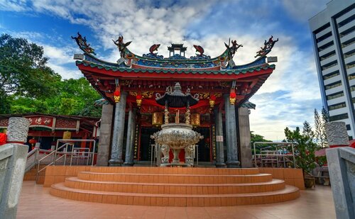 Внешний вид отеля Hotel 98 в Кучинге, фото 3