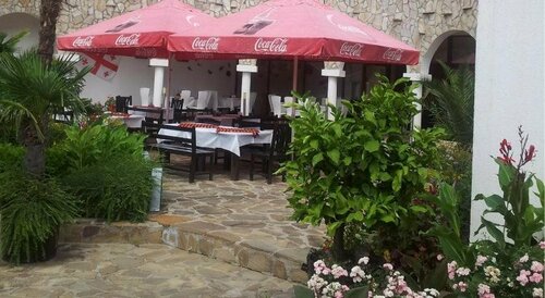 Гостиница этара в Елените