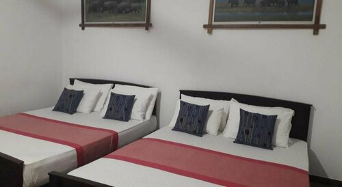 Гостиница Cannel Side Guest House в Полоннаруве
