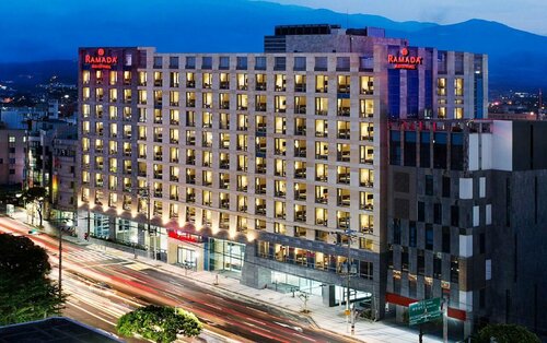 Гостиница Ramada Jeju City Hall в Чеджу