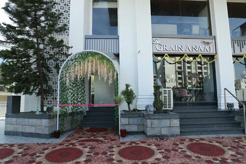 Гостиница Jivanta Hotel в Аколе