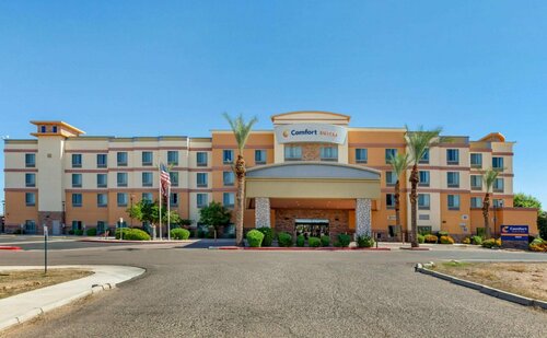 Гостиница Comfort Suites Glendale - State Farm Stadium Area в Финиксе