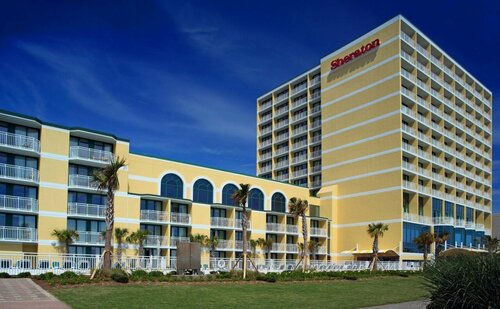 Гостиница Sheraton Virginia Beach Oceanfront Hotel в Вирджиния-Бич
