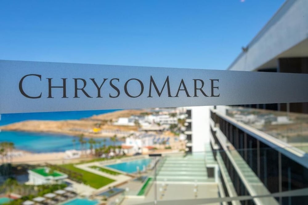 Фото Chrysomare Beach Hotel and Resort