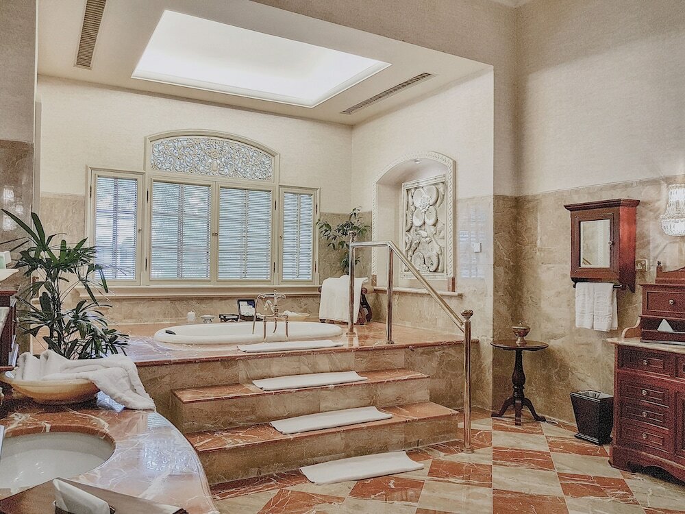 Фото Hotel Majapahit Surabaya - MGallery