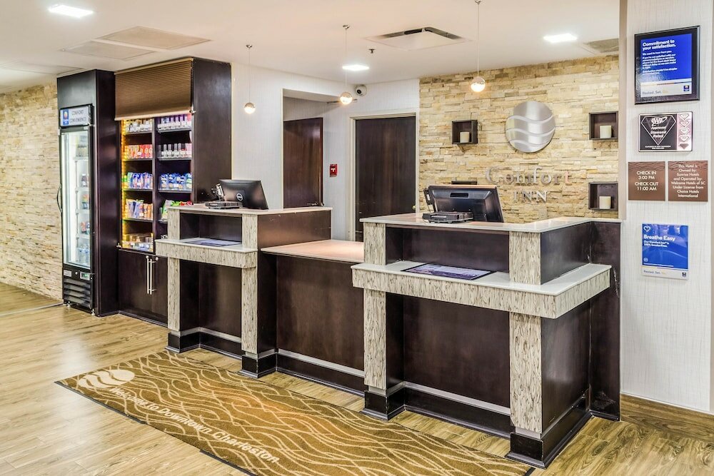 Фото Comfort Inn Downtown Charleston
