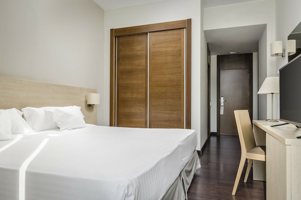 Фото Exe Barcelona Gate