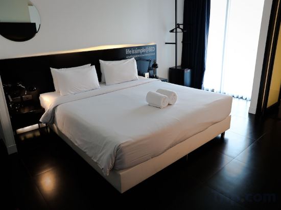 Фото Bed Nimman Hotel