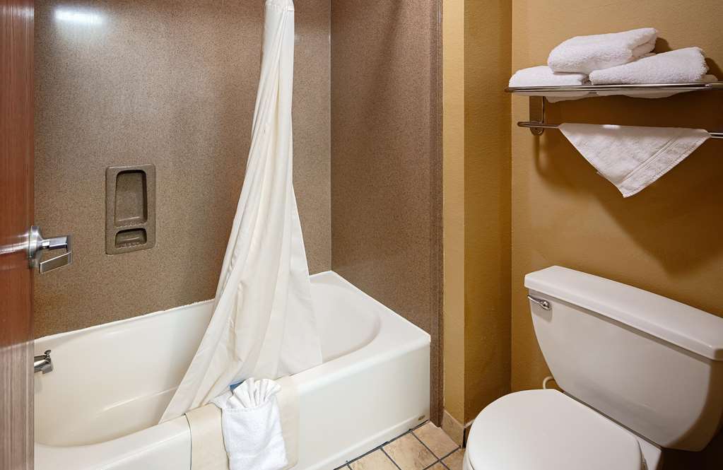 Фото Best Western Zachary Inn