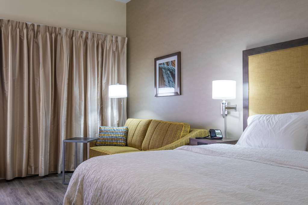 Фото Hampton Inn Freeport/Brunswick