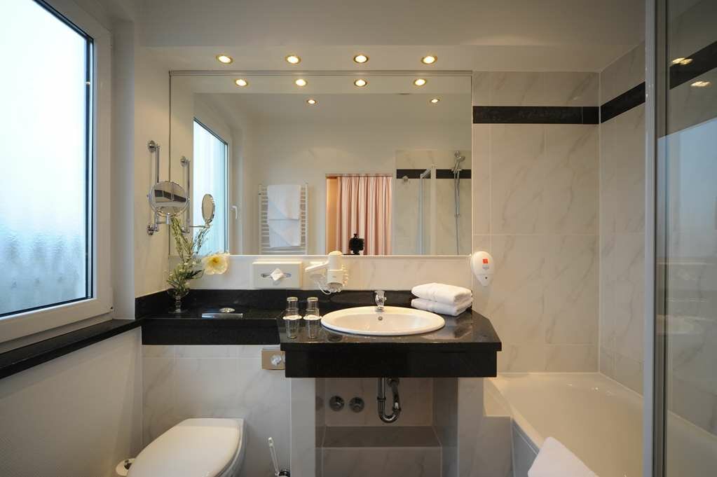 Фото Best Western Hotel Zur Post