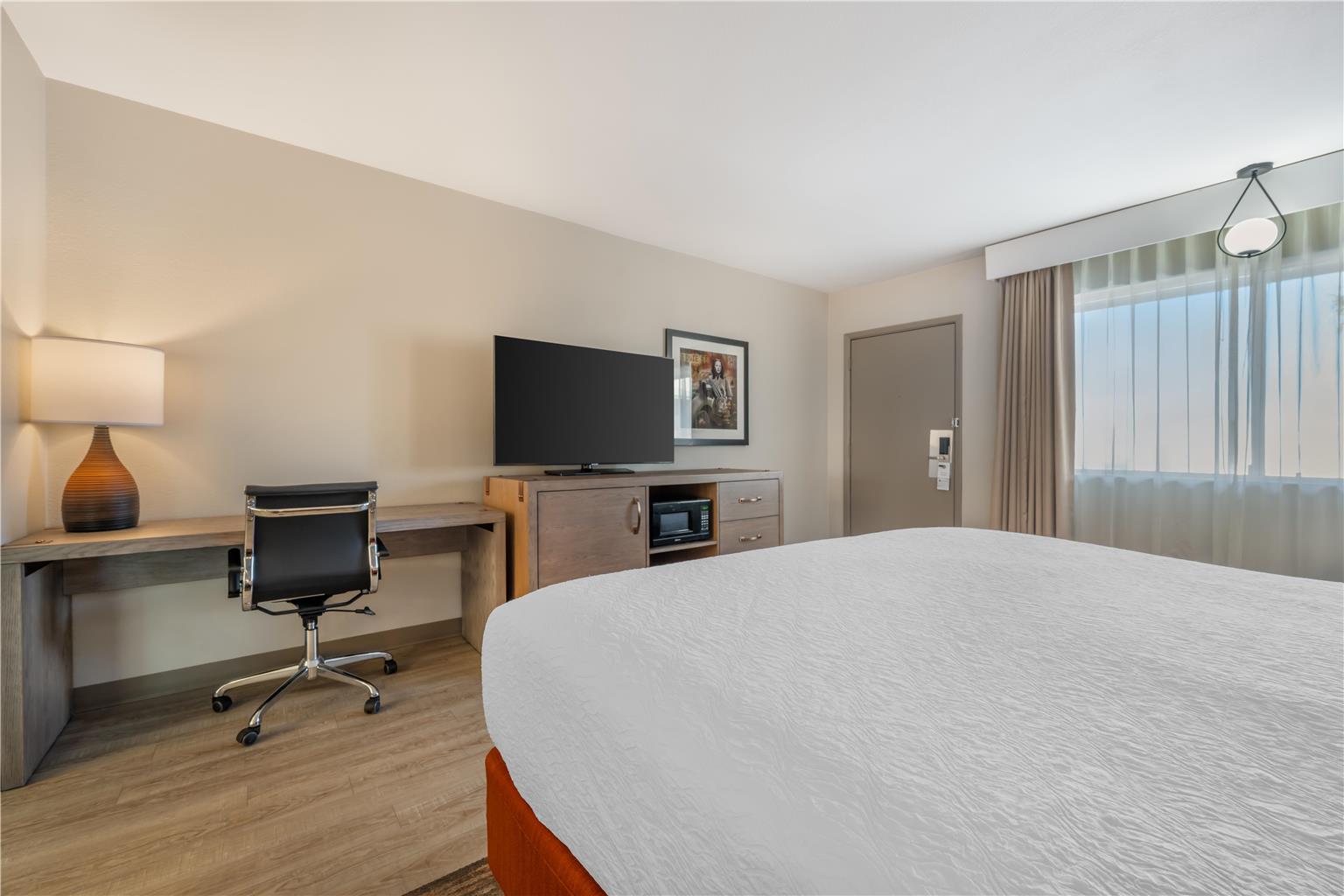 Фото Best Western Plus King's Inn & Suites
