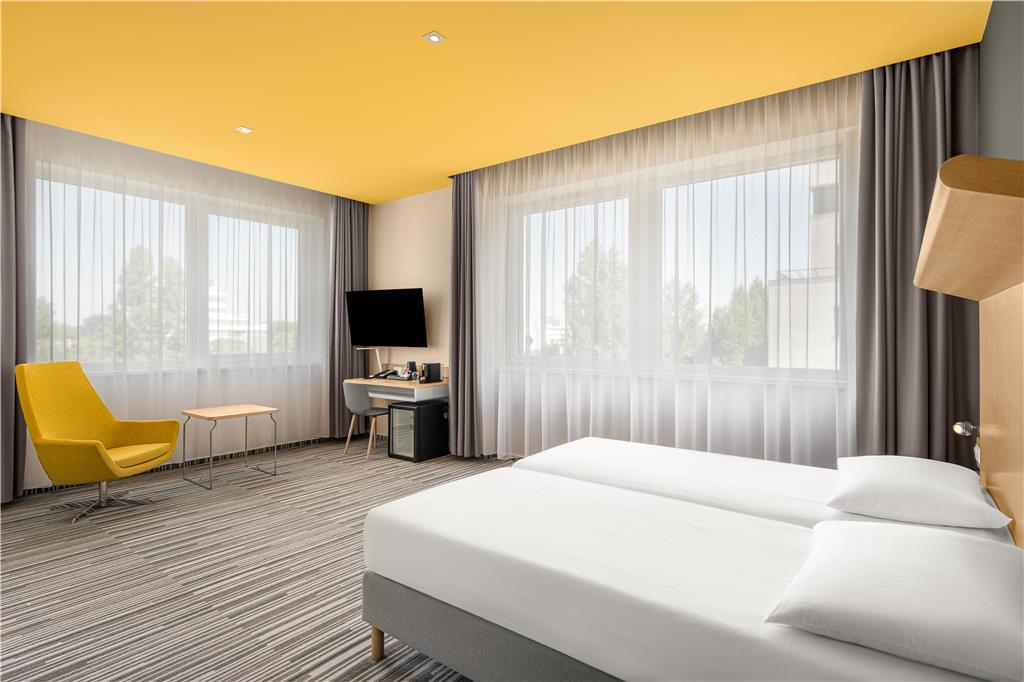 Фото Park Inn by Radisson Budapest