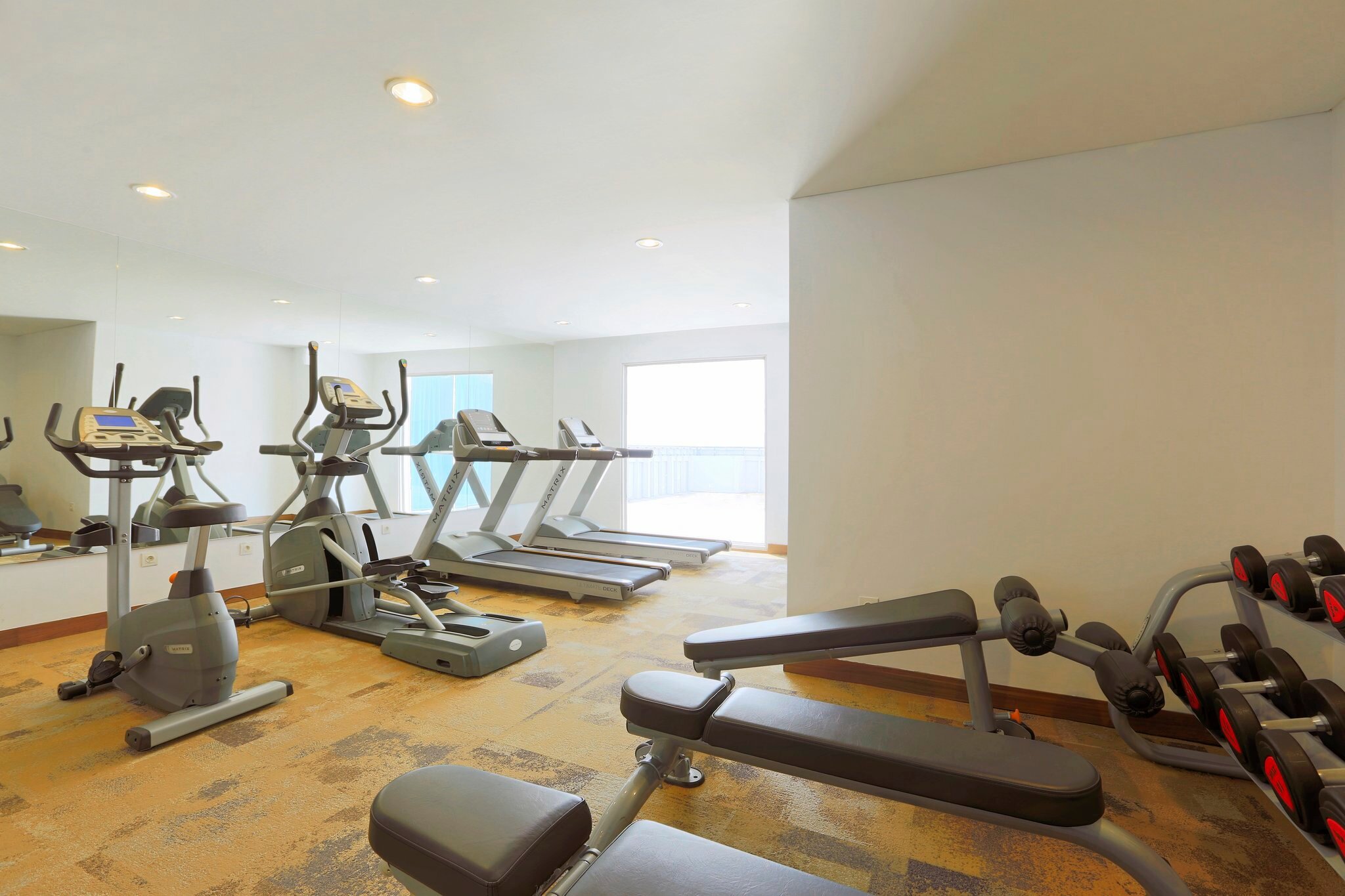 Фото Holiday Inn Express Jakarta Pluit Citygate, an Ihg Hotel