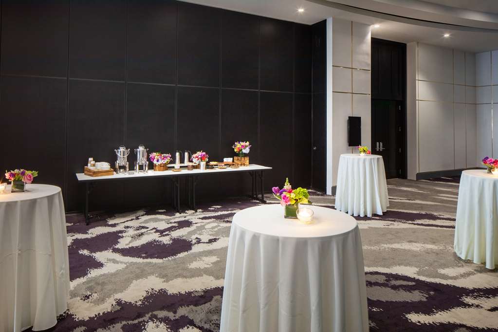 Фото Hilton Aventura Miami