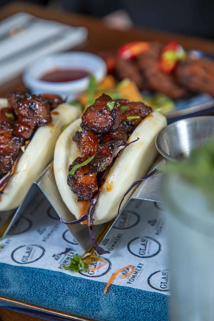 Фото Radisson Blu Hotel Cardiff