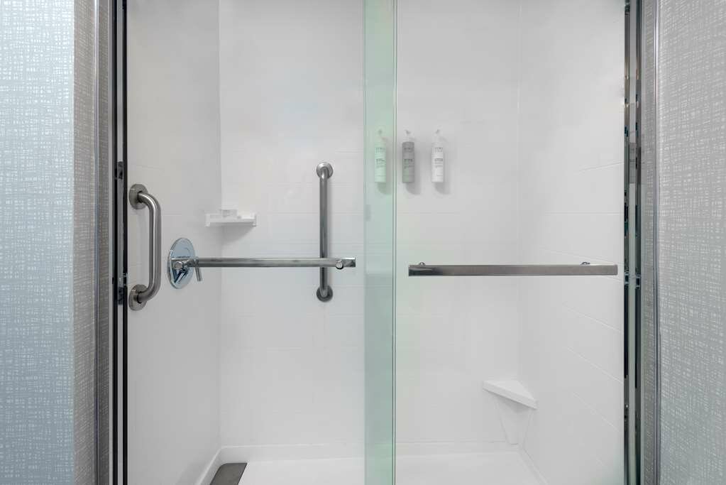 Фото Hampton Inn Boston Bedford Burlington