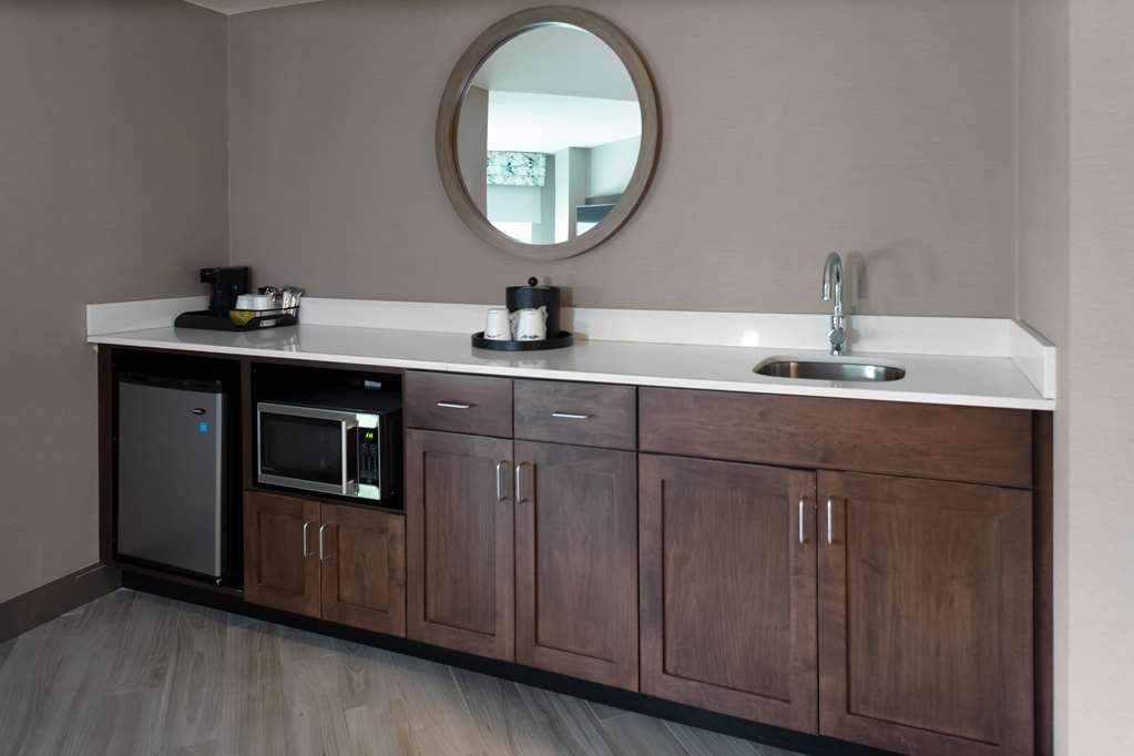 Фото Hampton Inn & Suites Arlington Crystal City Dca