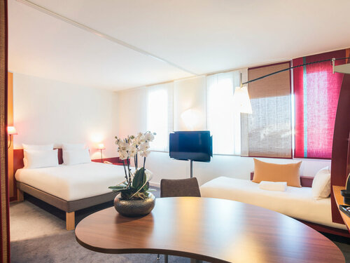 Гостиница Novotel Suites Reims Centre в Реймсе