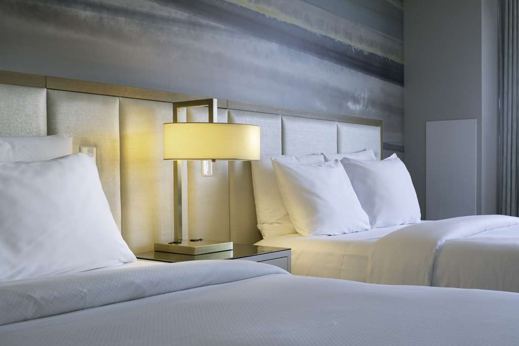 Фото Loews Minneapolis Hotel