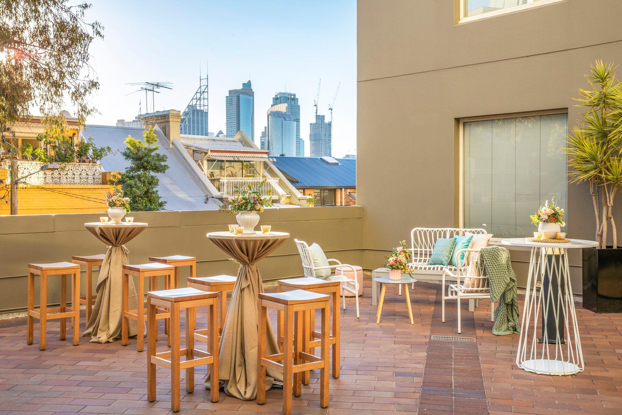 Фото Holiday Inn Sydney Potts Point