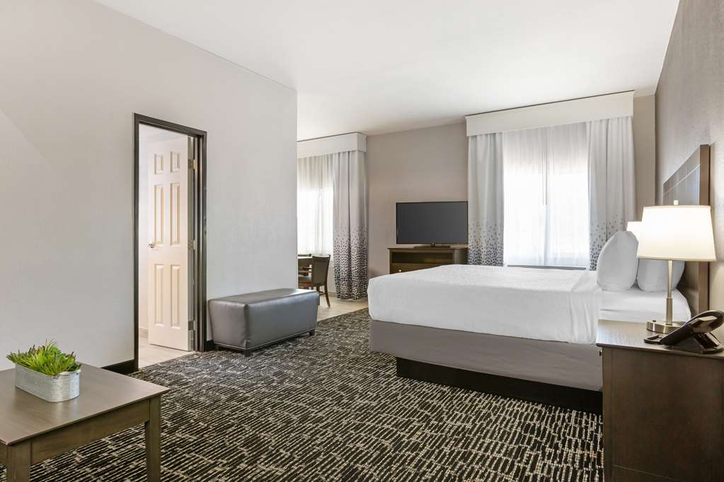 Фото Best Western Plus Sun Canyon