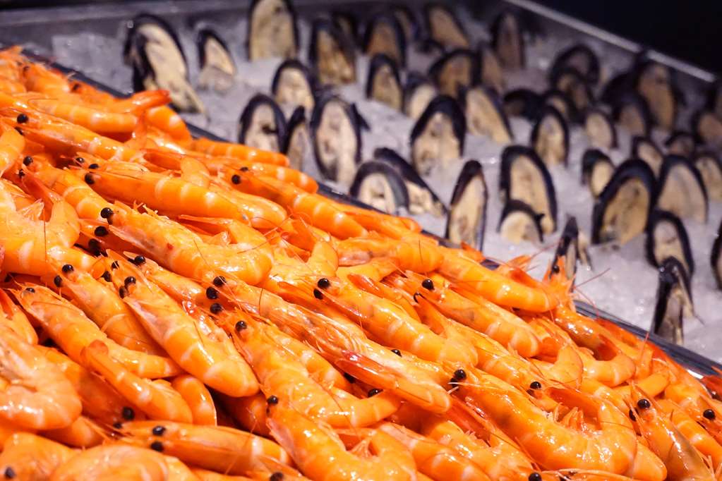 Фото Radisson Collection Hotel Yangtze Shanghai