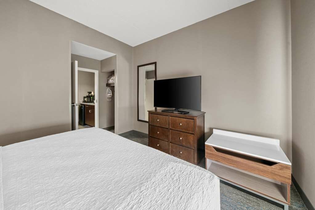 Фото Hampton Inn by Hilton New Bedford/Fairhaven