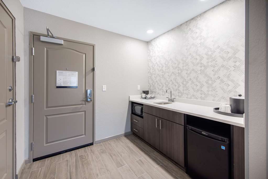 Фото Hampton Inn & Suites Ruidoso Downs
