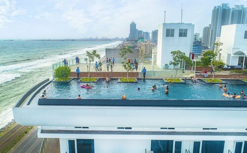 Гостиница Marino Beach Colombo в Коломбо