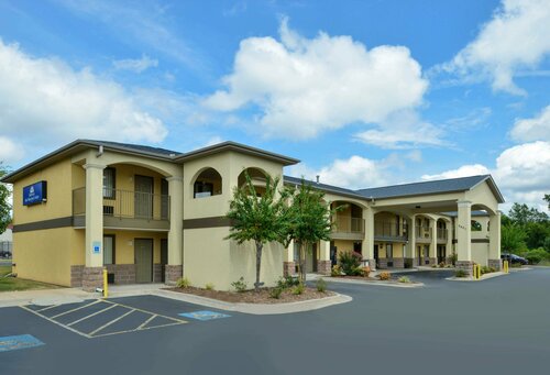 Гостиница Americas Best Value Inn & Suites University Ave в Литл-Роке