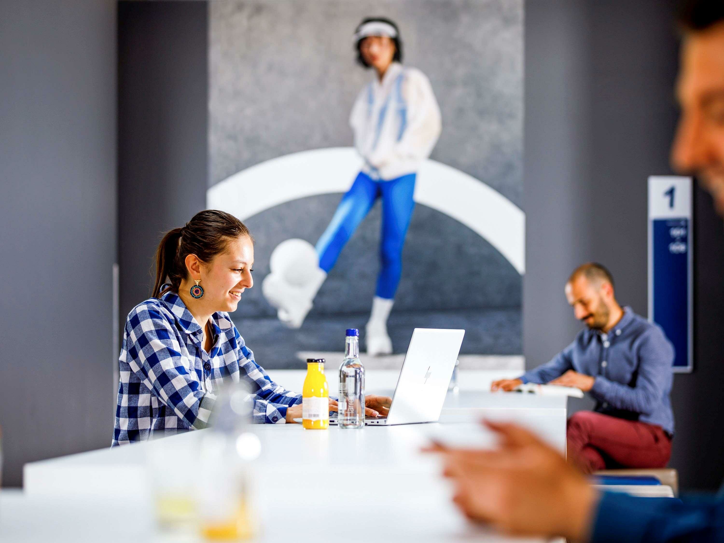 Фото ibis budget London Whitechapel Brick Lane