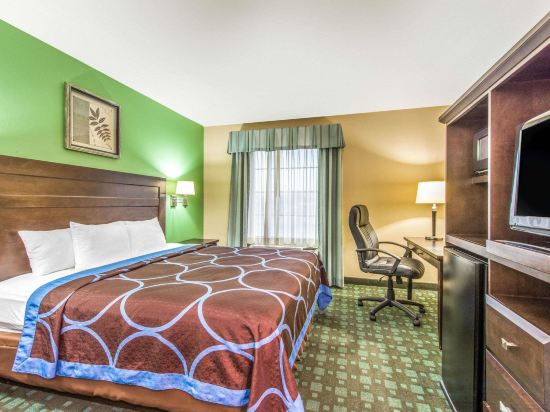 Фото Super 8 by Wyndham Lake Charles/Sulphur