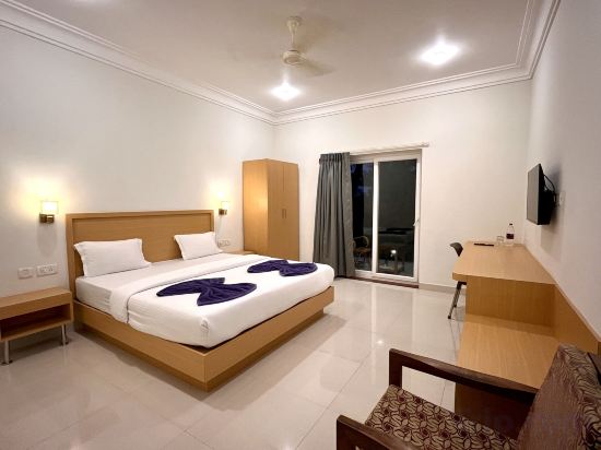 Фото Morjim Sunset Hotel