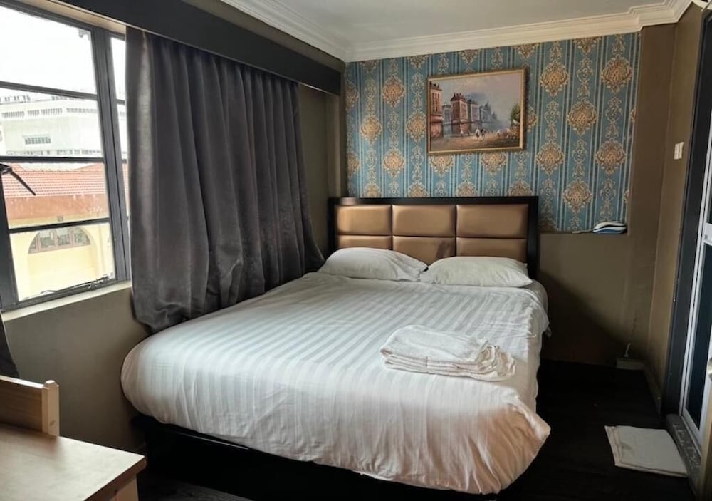 Фото Hotel Jjh Aliwal