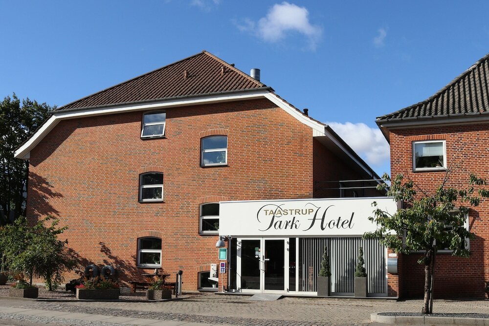 Фото Taastrup Park Hotel
