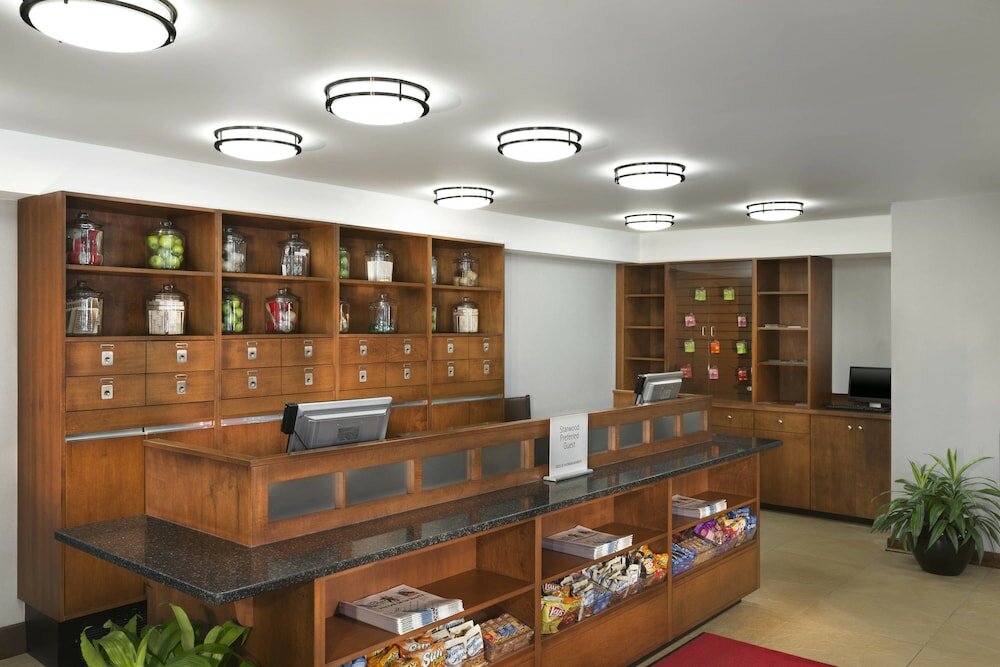 Фото Four Points by Sheraton Asheville Downtown