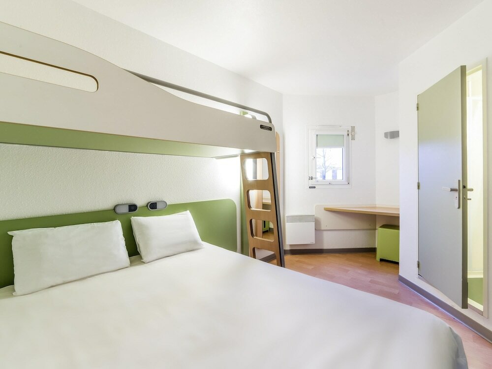 Фото Ibis budget Caen Nord Mémorial