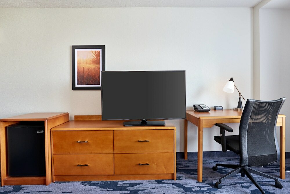 Фото Fairfield Inn & Suites by Marriott Indianapolis Downtown