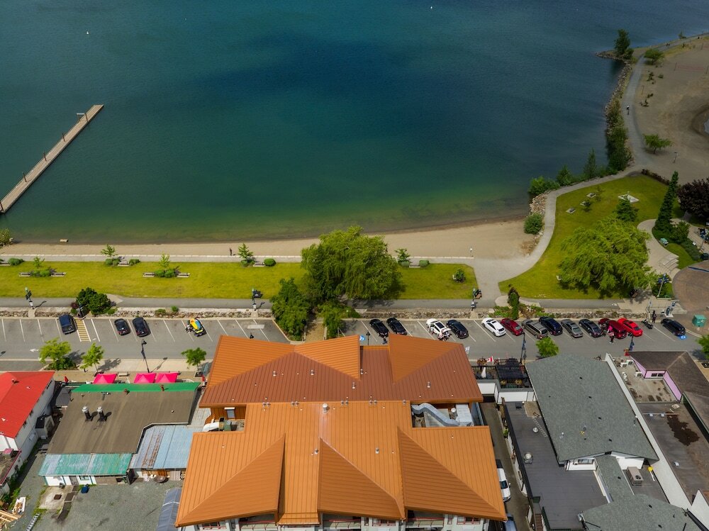 Фото Harrison Beach Hotel